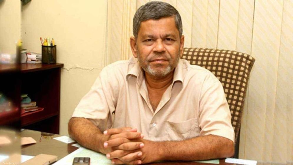 সন্ত্রাসবিরোধী মামলায় সাংবাদিক শওকত মাহমুদ গ্রেফতার